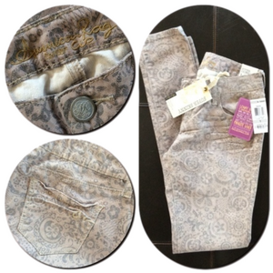 𝅺american Rag 💕Super Skinny Jeans💕